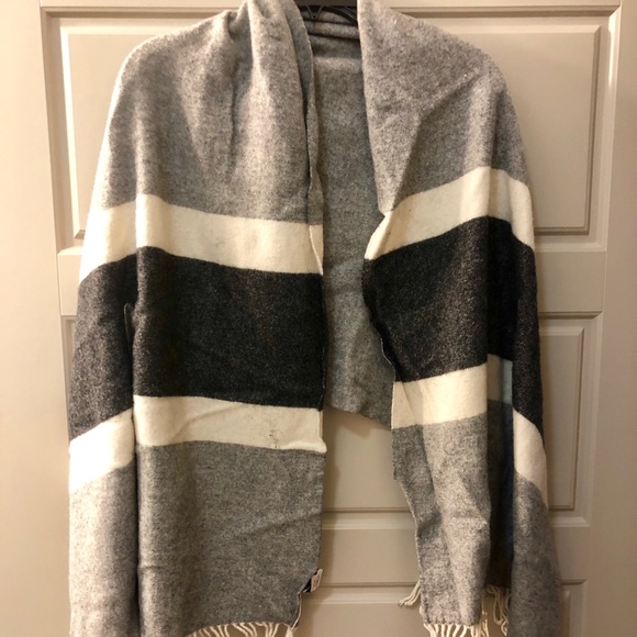 Madewell Accessories - Madewell Scarf with Armholes